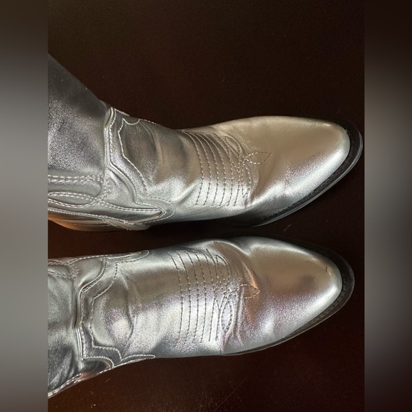 Steve Madden Metallic Silver Floral Boots - Picture 2 of 5